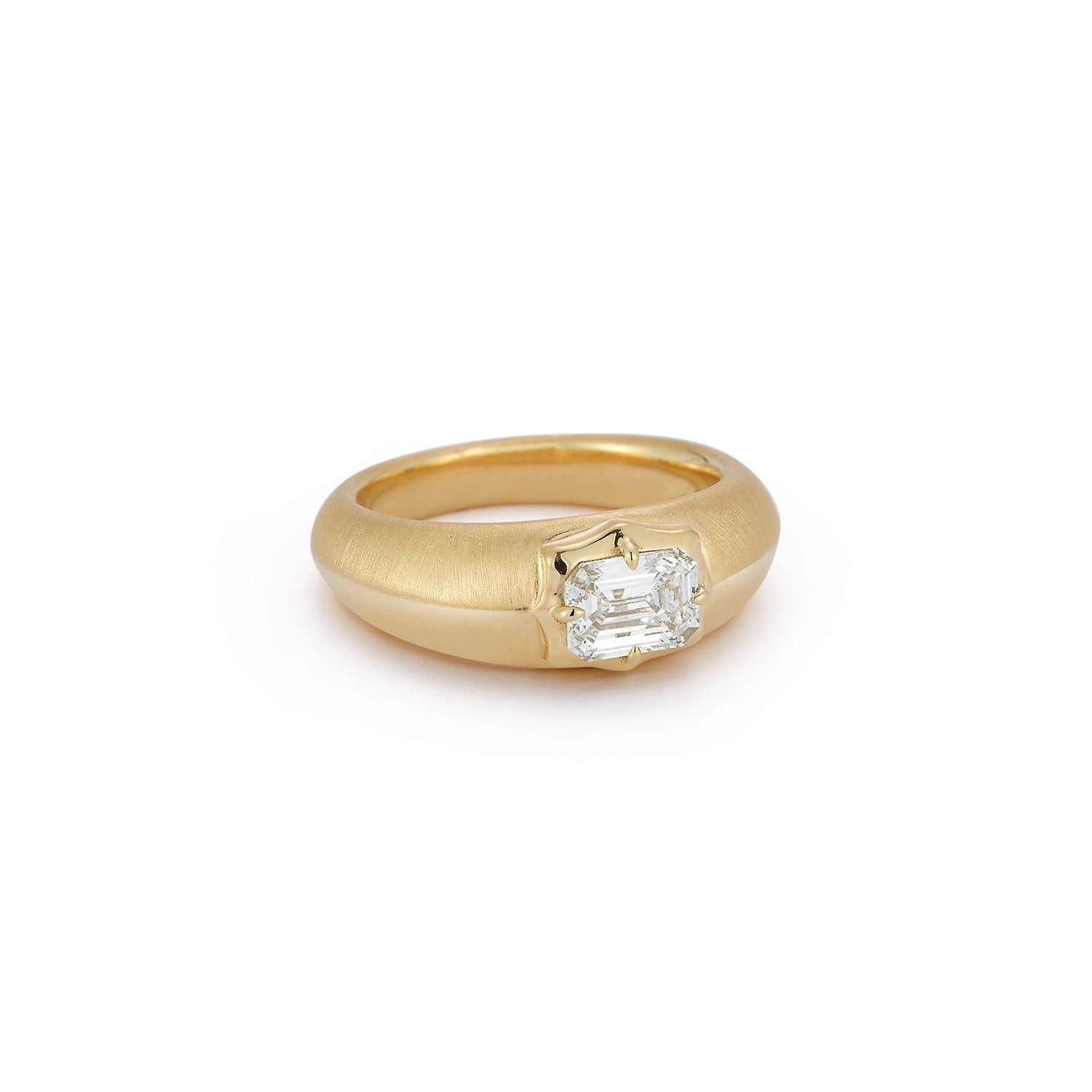 Frankie Vanguard Ring