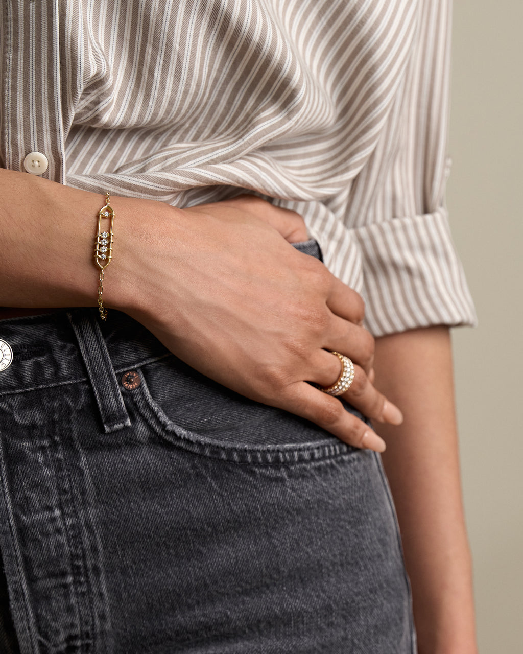 Penelope Floating Diamond Bracelet