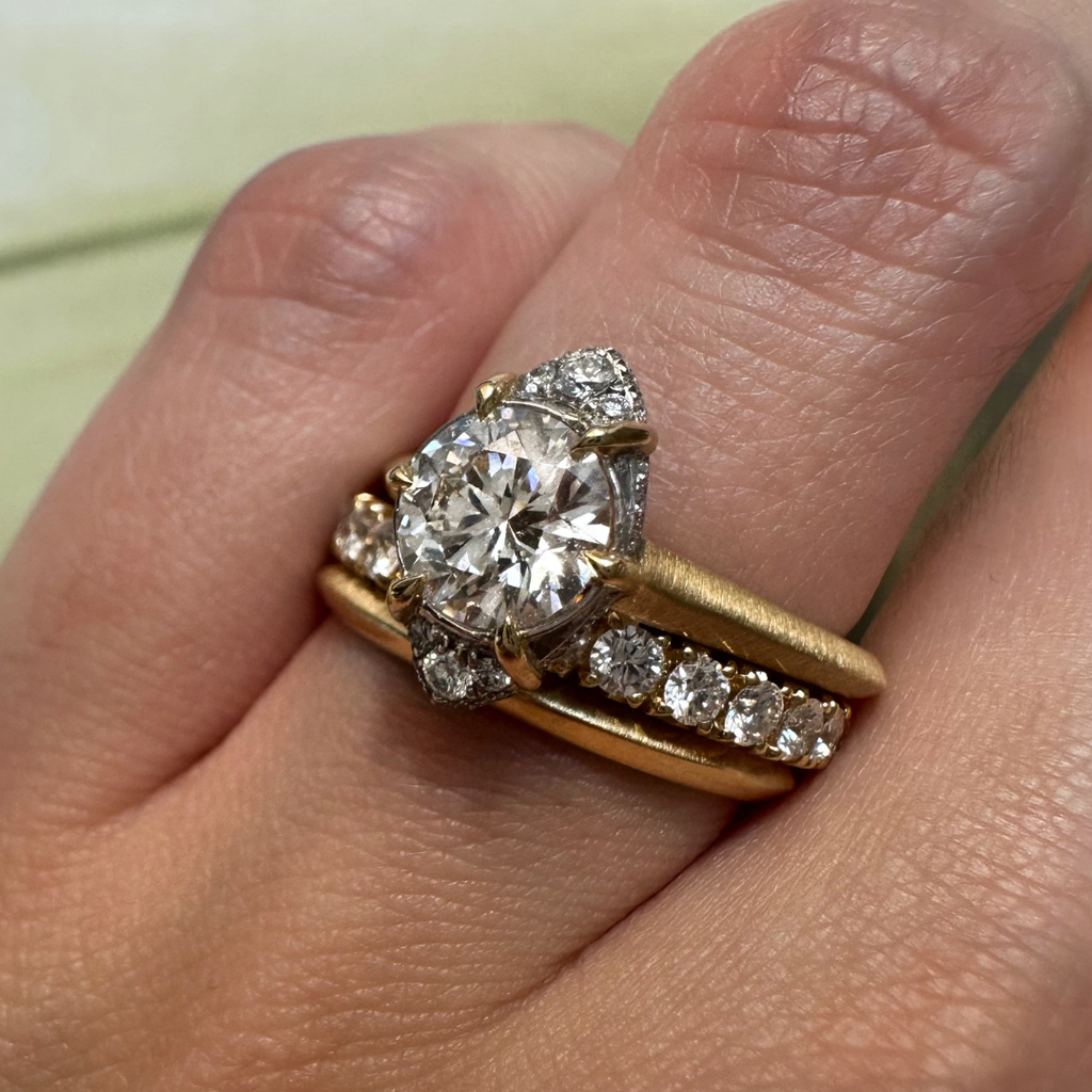 Mariam Round Ring (1.44tcw)