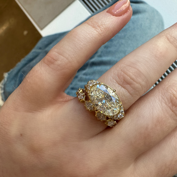 Mariam Ring, Fancy Center