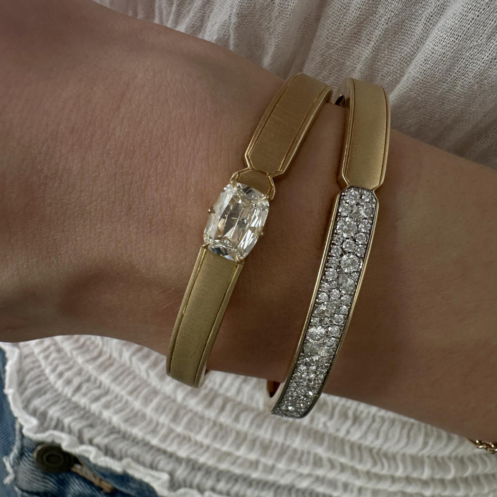 Cushion Billie Bangle