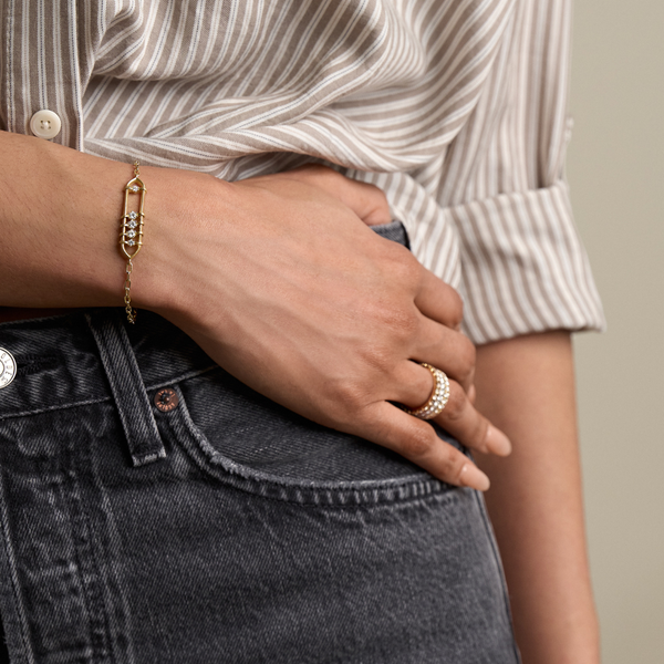 Penelope Floating Diamond Bracelet