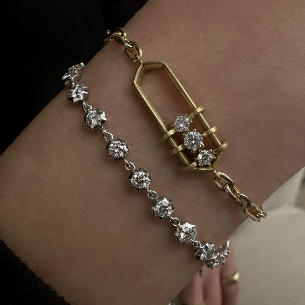Large Sophisticate Diamond Tennis Bracelet