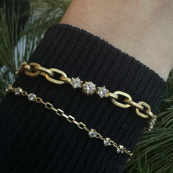 Sophisticate Station Bracelet