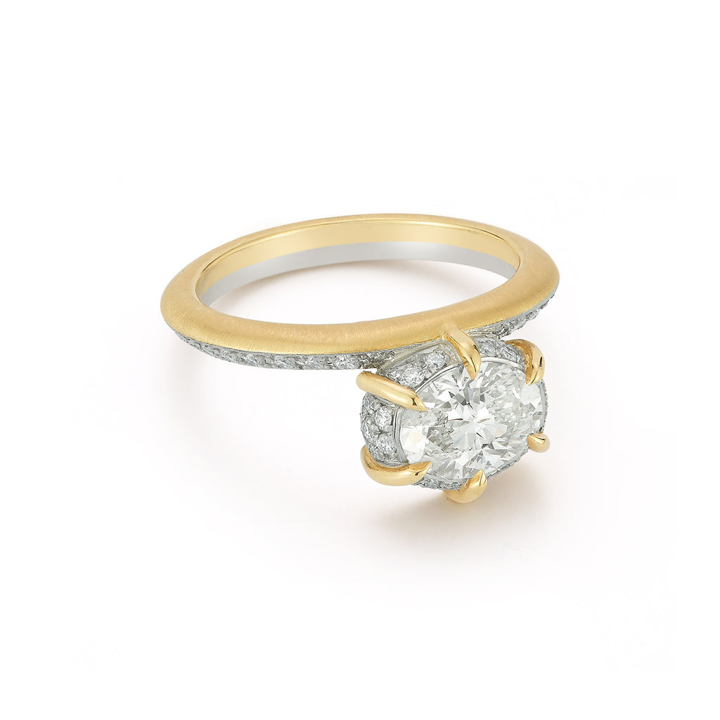 Hanging Scarlett Oval Ring