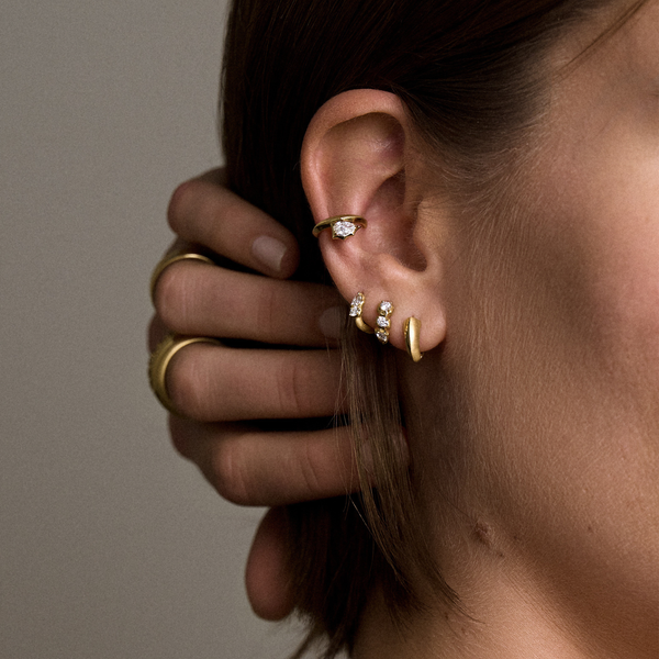 Hanging Envoy Ear Cuff
