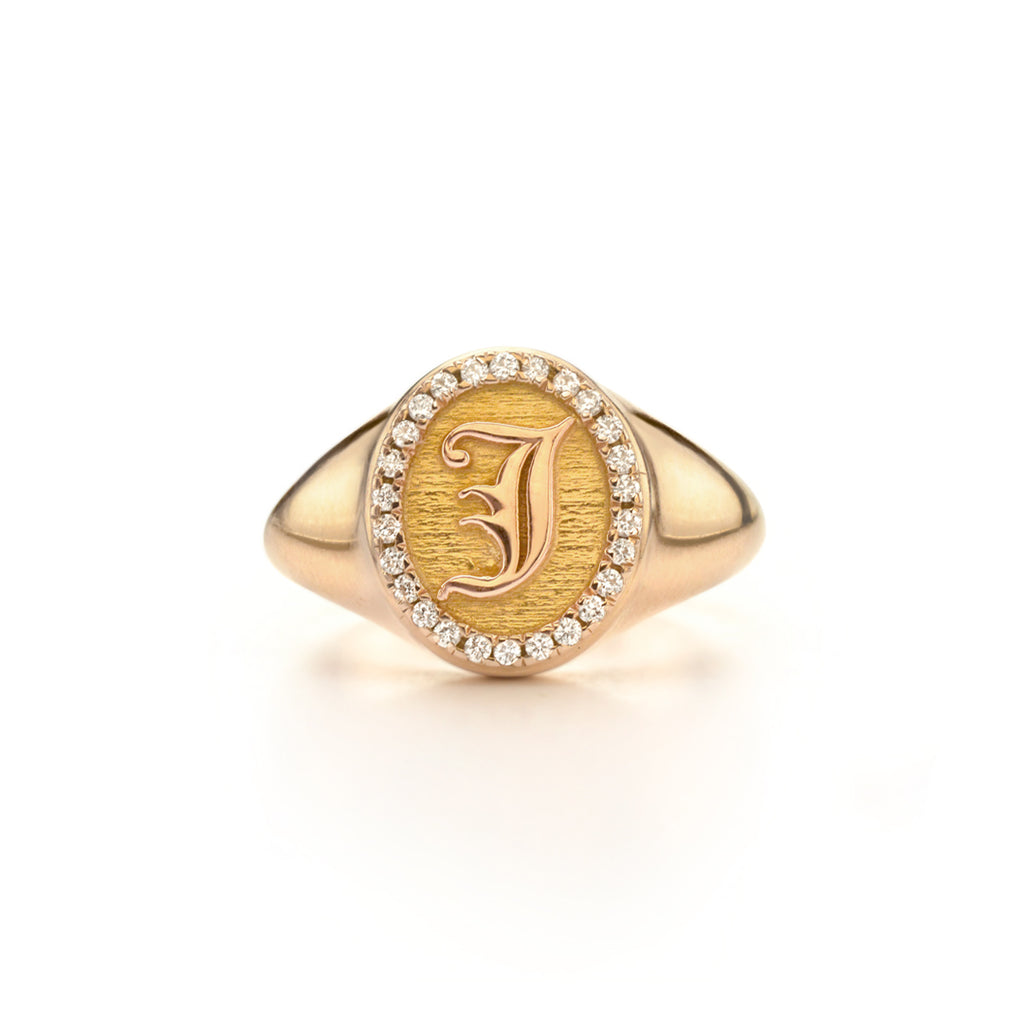 Letter Signet Ring in 18K Rose Gold