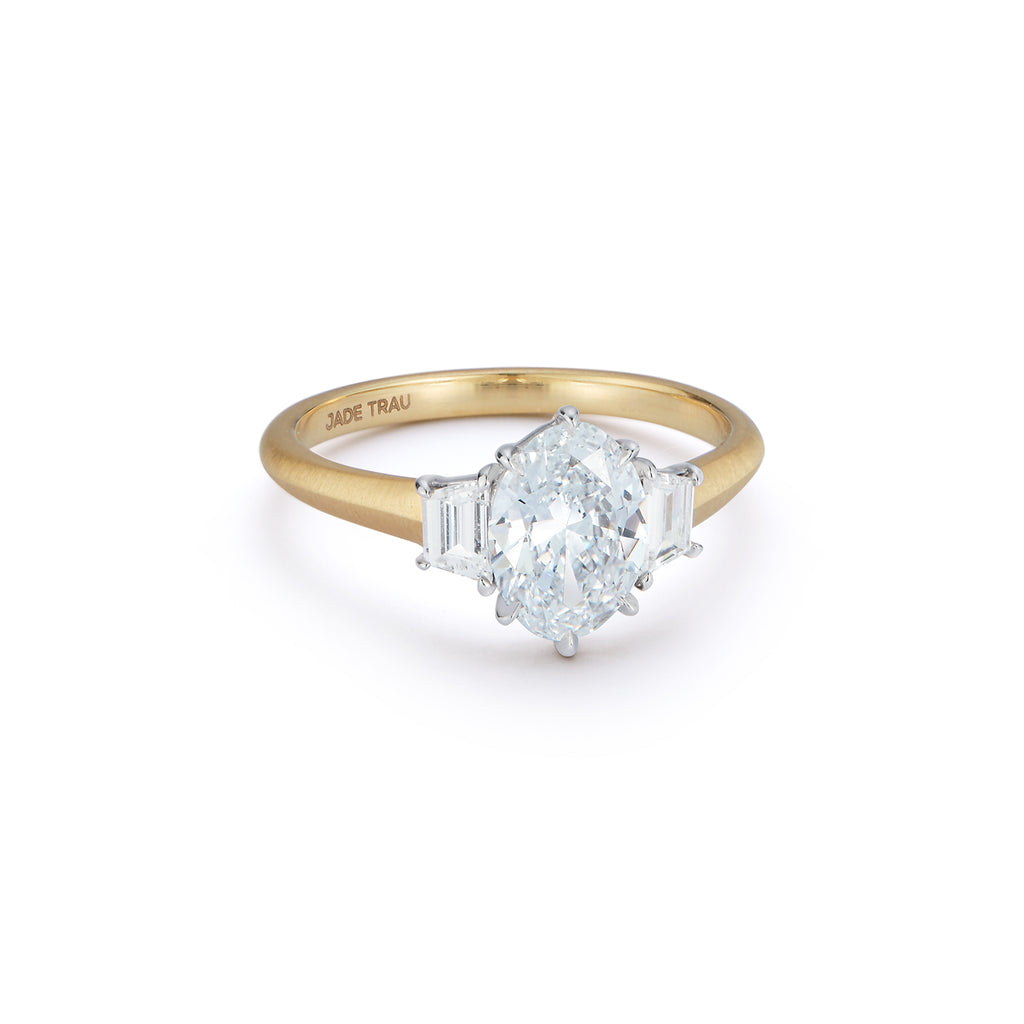Jenny Three Stone in 18K Yellow Gold
